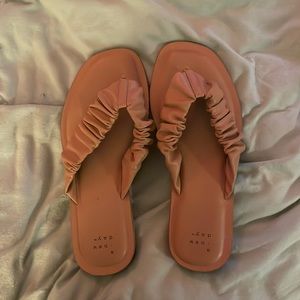 A NEW DAY - Brown Scrunchy Sandals